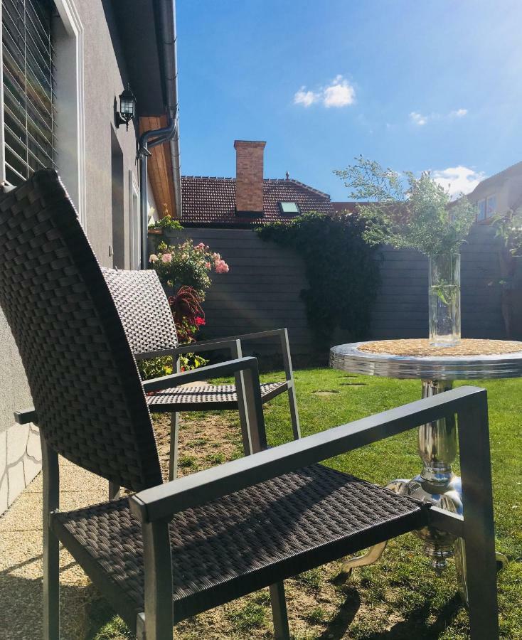 Apartman U Zamecke Dyje Lednice Exterior foto